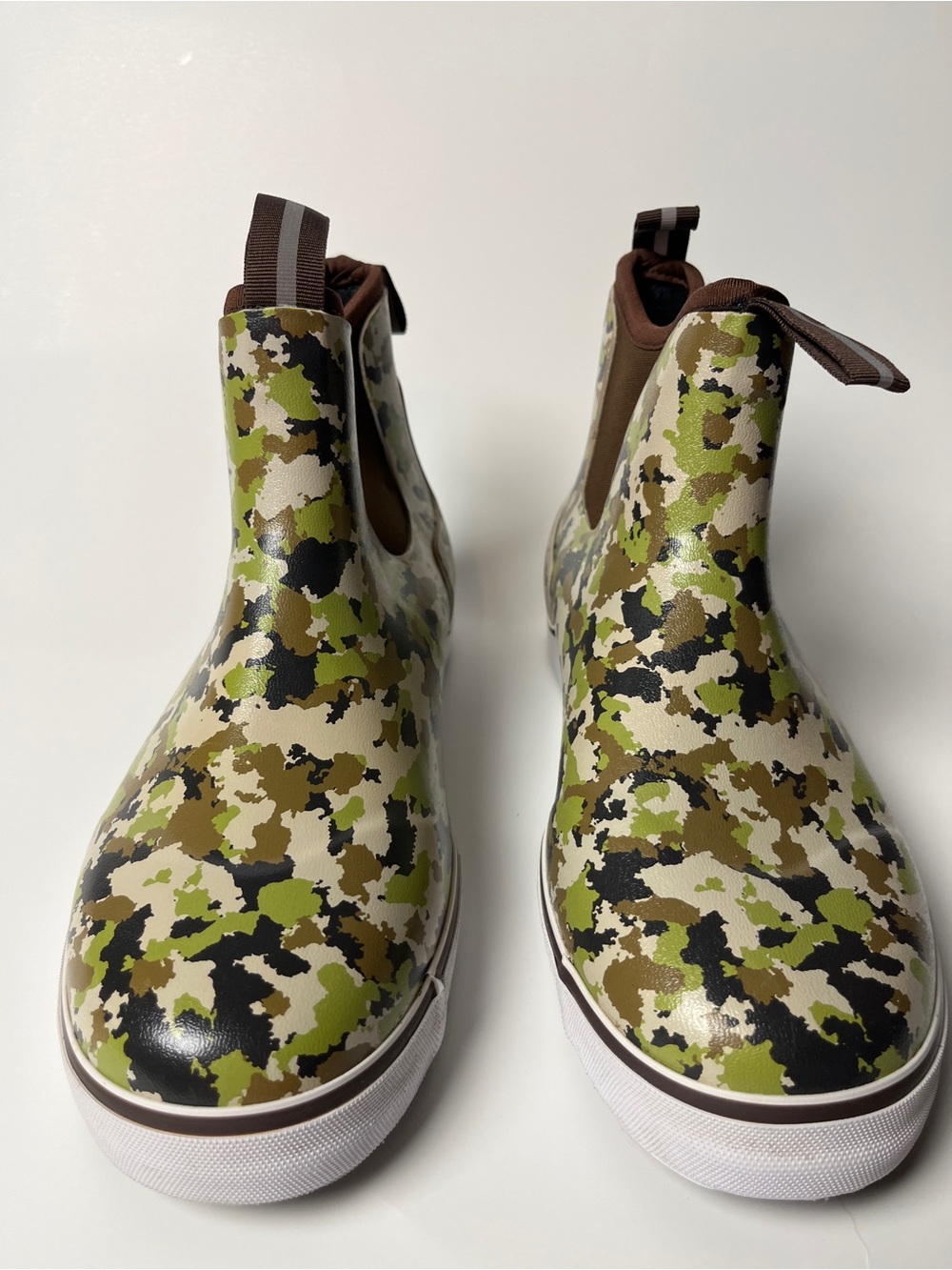 Men's Sz 9 Furuian Green Camo Slip-On Chelsea Rain Boots